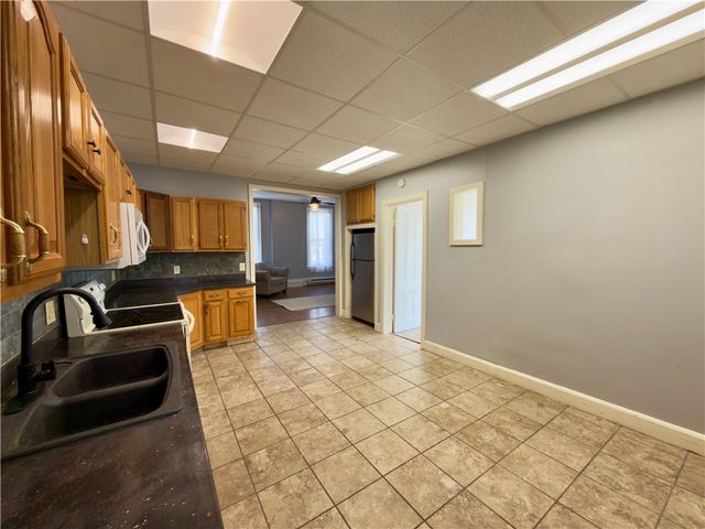 122 Lafayette Avenue, Geneva City, NY 14456