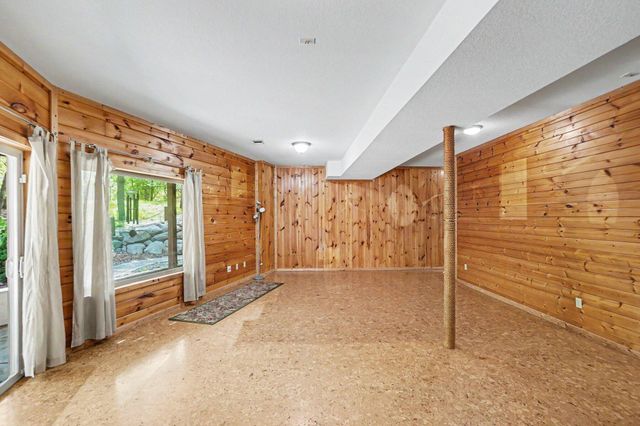 2000 Granada Court, Weidman, MI 48893
