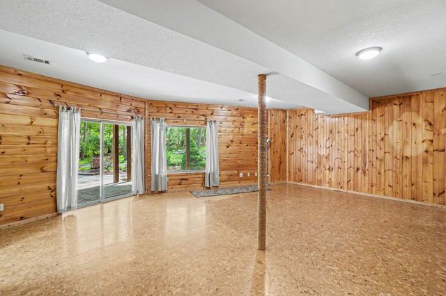 2000 Granada Court, Weidman, MI 48893