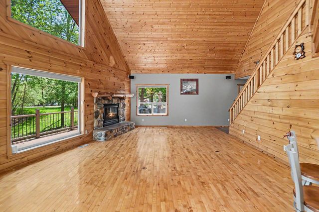 2000 Granada Court, Weidman, MI 48893