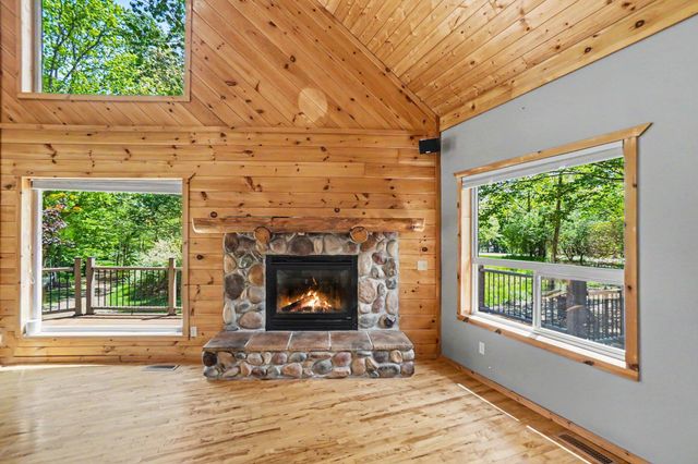 2000 Granada Court, Weidman, MI 48893