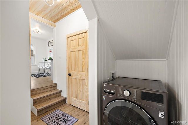 21625 Trombly Street, St. Clair Shores, MI 48080