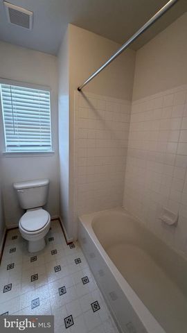 20965 KITTANNING LN, Ashburn, VA 20147