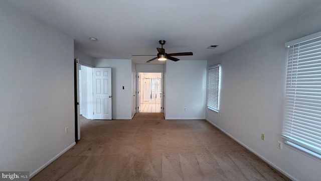 20965 KITTANNING LN, Ashburn, VA 20147