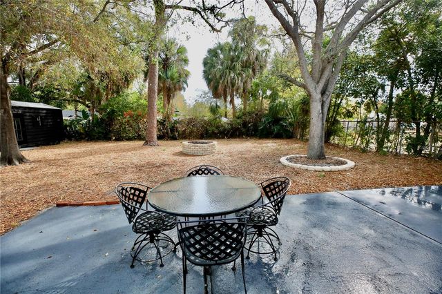 4304 S THATCHER AVENUE, Tampa, FL 33611