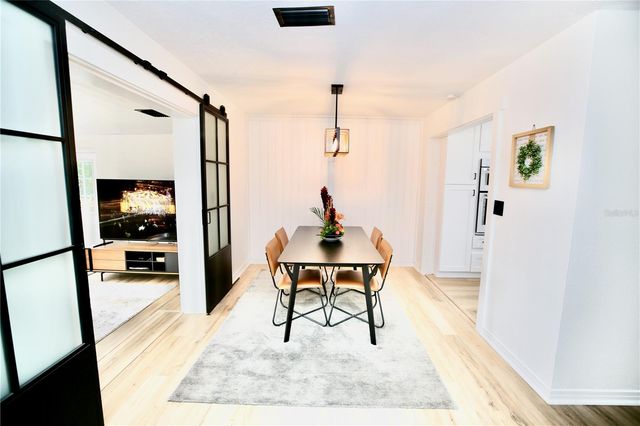 4304 S THATCHER AVENUE, Tampa, FL 33611