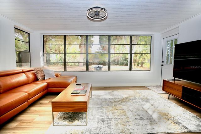 4304 S THATCHER AVENUE, Tampa, FL 33611