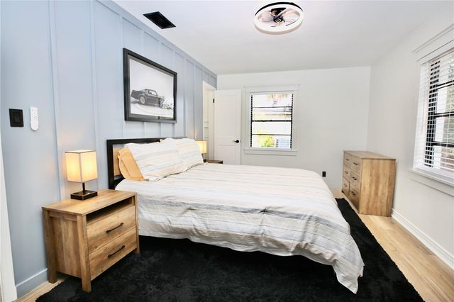 4304 S THATCHER AVENUE, Tampa, FL 33611