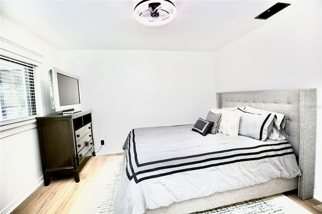 4304 S THATCHER AVENUE, Tampa, FL 33611