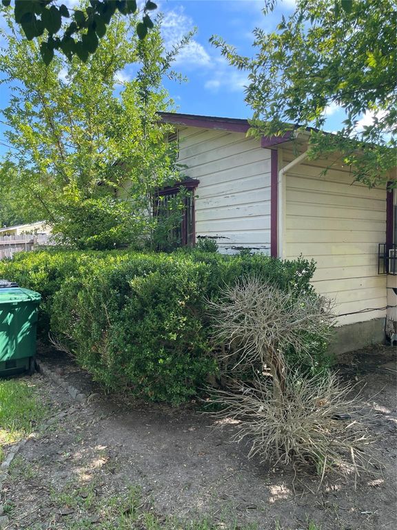 2308 Russell Street, Houston, TX 77026