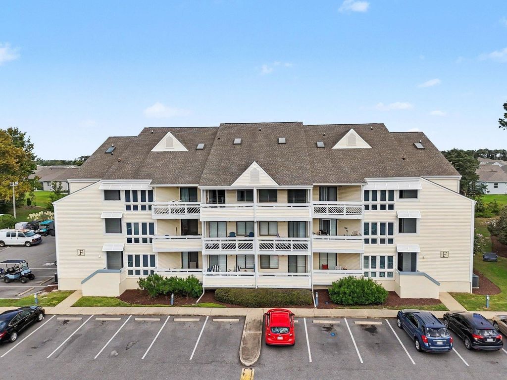 1100 Possum Trot Rd Apt G224, North Myrtle Beach, SC 29582 — exterior