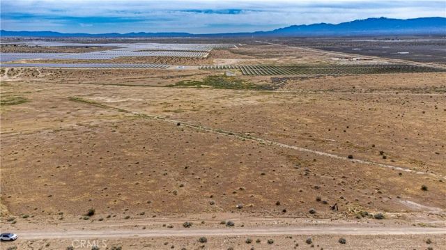 1 Colusa, Adelanto, CA 92301