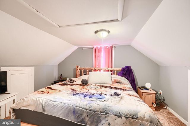 6 AVENAL RD, Baltimore, MD 21221