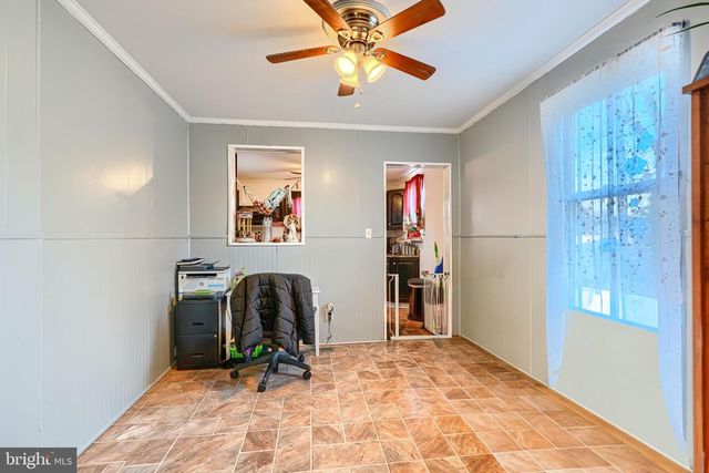 6 AVENAL RD, Baltimore, MD 21221