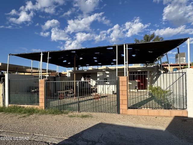 3342 S Lloyd Vista, Tucson, AZ 85713