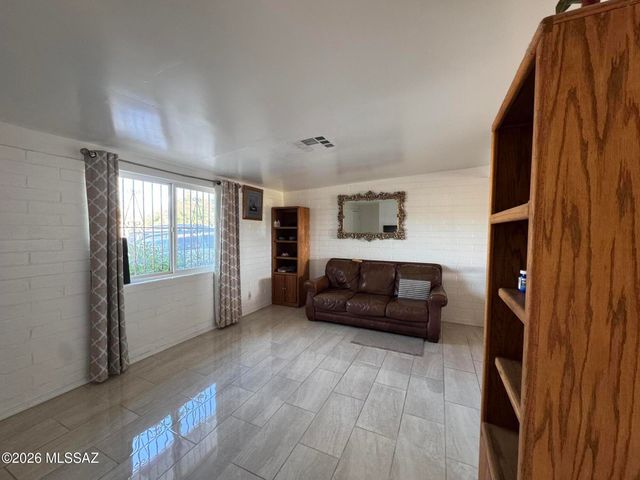 3342 S Lloyd Vista, Tucson, AZ 85713