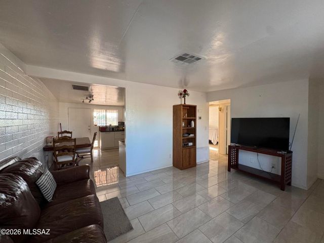 3342 S Lloyd Vista, Tucson, AZ 85713