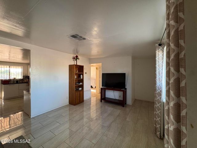 3342 S Lloyd Vista, Tucson, AZ 85713