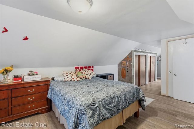 131 N Josephine Avenue, Waterford, MI 48328