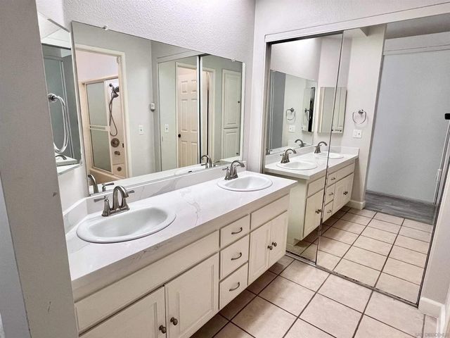 12168 Waverly Downs Ln, San Diego, CA 92128