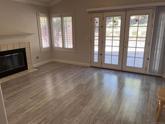 12168 Waverly Downs Ln, San Diego, CA 92128