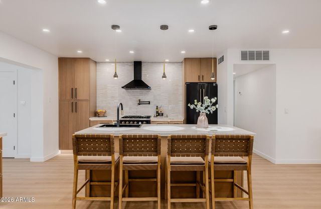 7539 E PALM Lane, Scottsdale, AZ 85257