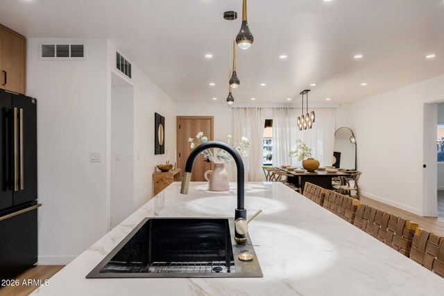 7539 E PALM Lane, Scottsdale, AZ 85257