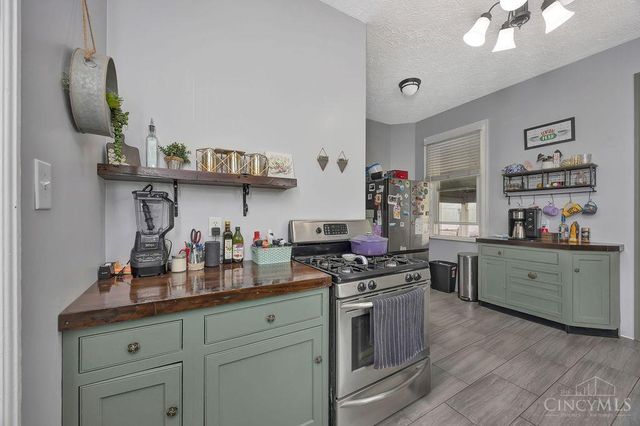 1017 Dayton Street, Hamilton, OH 45011