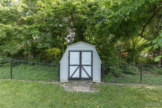 320 Fairview Avenue, Festus, MO 63028