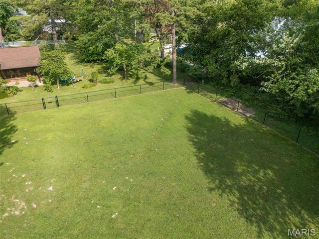 320 Fairview Avenue, Festus, MO 63028