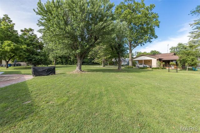 320 Fairview Avenue, Festus, MO 63028