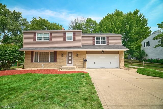 891 Brainard Road, Highland Heights, OH 44143