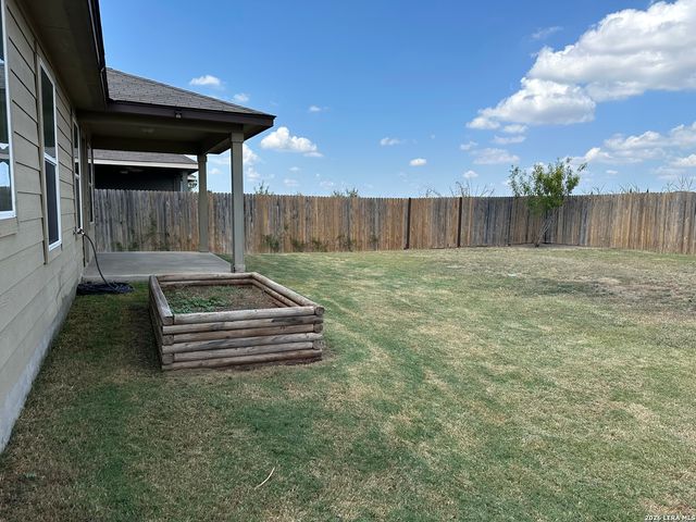 2273 LIGHTHOUSE DR, New Braunfels, TX 78130