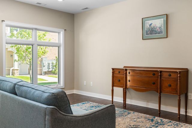 611 Woodland Drive, Dexter City, MI 48130