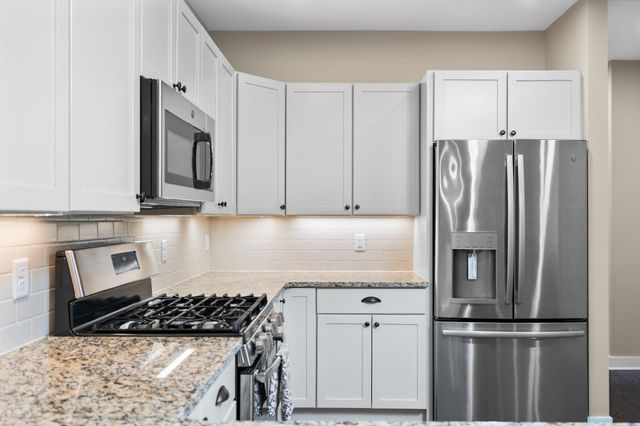 611 Woodland Drive, Dexter City, MI 48130