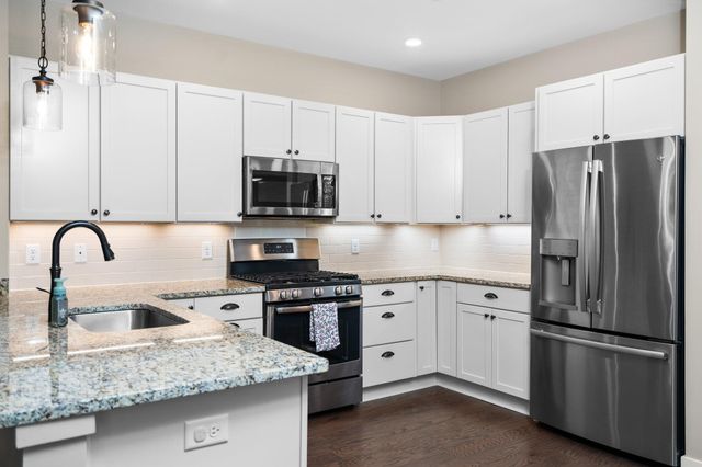 611 Woodland Drive, Dexter City, MI 48130