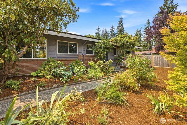 2411 156th Avenue SE, Bellevue, WA 98007