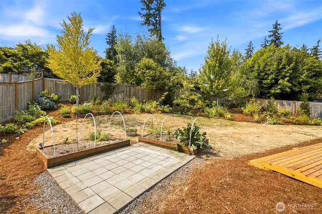2411 156th Avenue SE, Bellevue, WA 98007