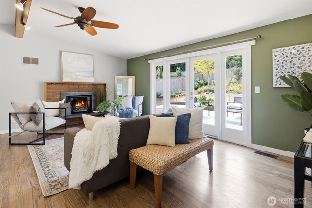 2411 156th Avenue SE, Bellevue, WA 98007