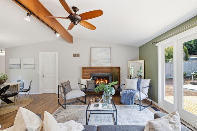 2411 156th Avenue SE, Bellevue, WA 98007
