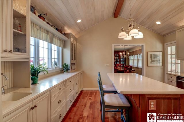 8 Ivy Lane, Busti, NY 14750