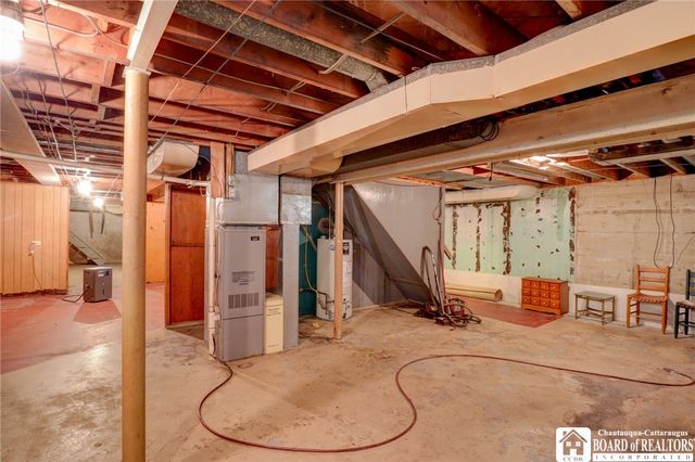 8 Ivy Lane, Busti, NY 14750