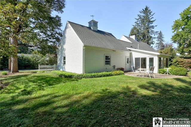 8 Ivy Lane, Busti, NY 14750