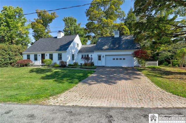 8 Ivy Lane, Busti, NY 14750