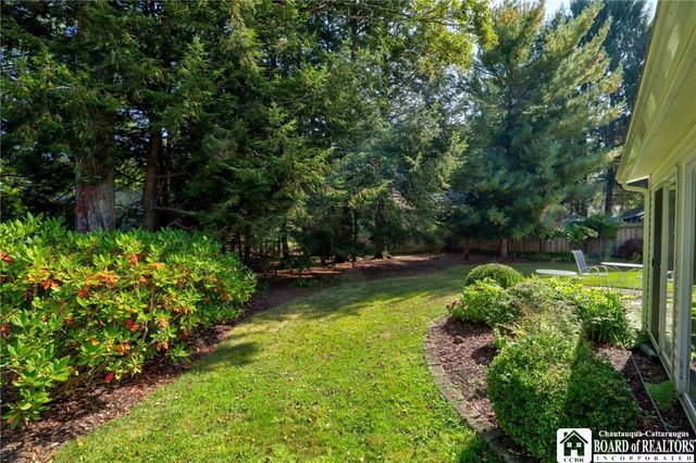 8 Ivy Lane, Busti, NY 14750