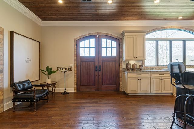 1051 Smith Avenue, Hohenwald, TN 38462