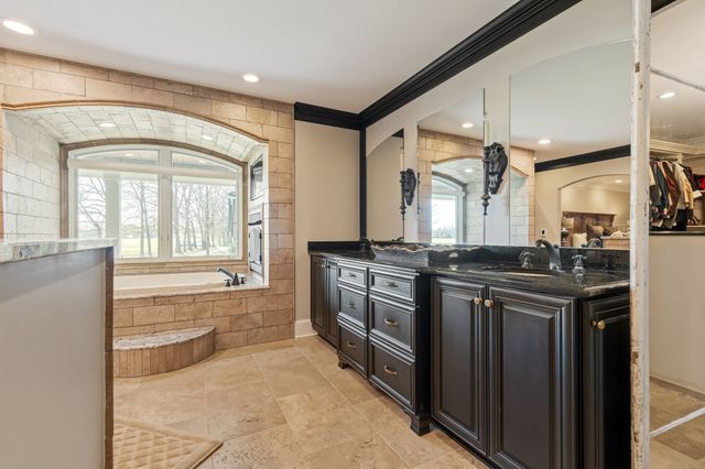 1051 Smith Avenue, Hohenwald, TN 38462