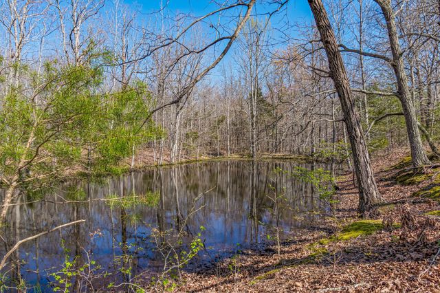 1051 Smith Avenue, Hohenwald, TN 38462