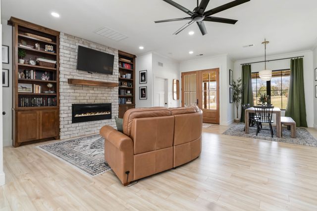 65 Hwy 1003, Somerset, KY 42501