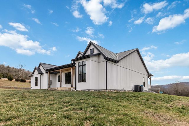 65 Hwy 1003, Somerset, KY 42501